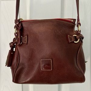 Excellent Dooney & Bourke Florentine crossbody